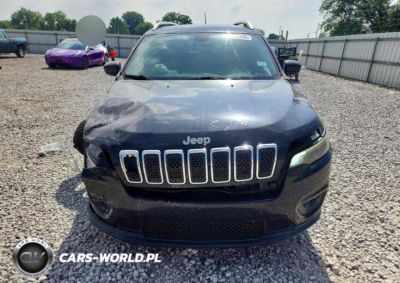 2019 Jeep Cherokee Latitude VIN:1C4PJMCB7KD252825 - 5
