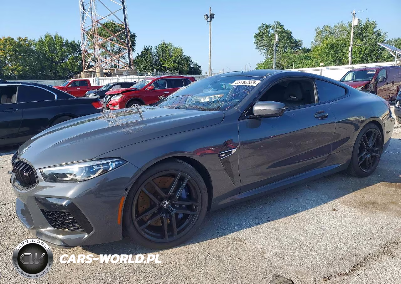 2020 BMW M8 – zdjęcie 1 z 12