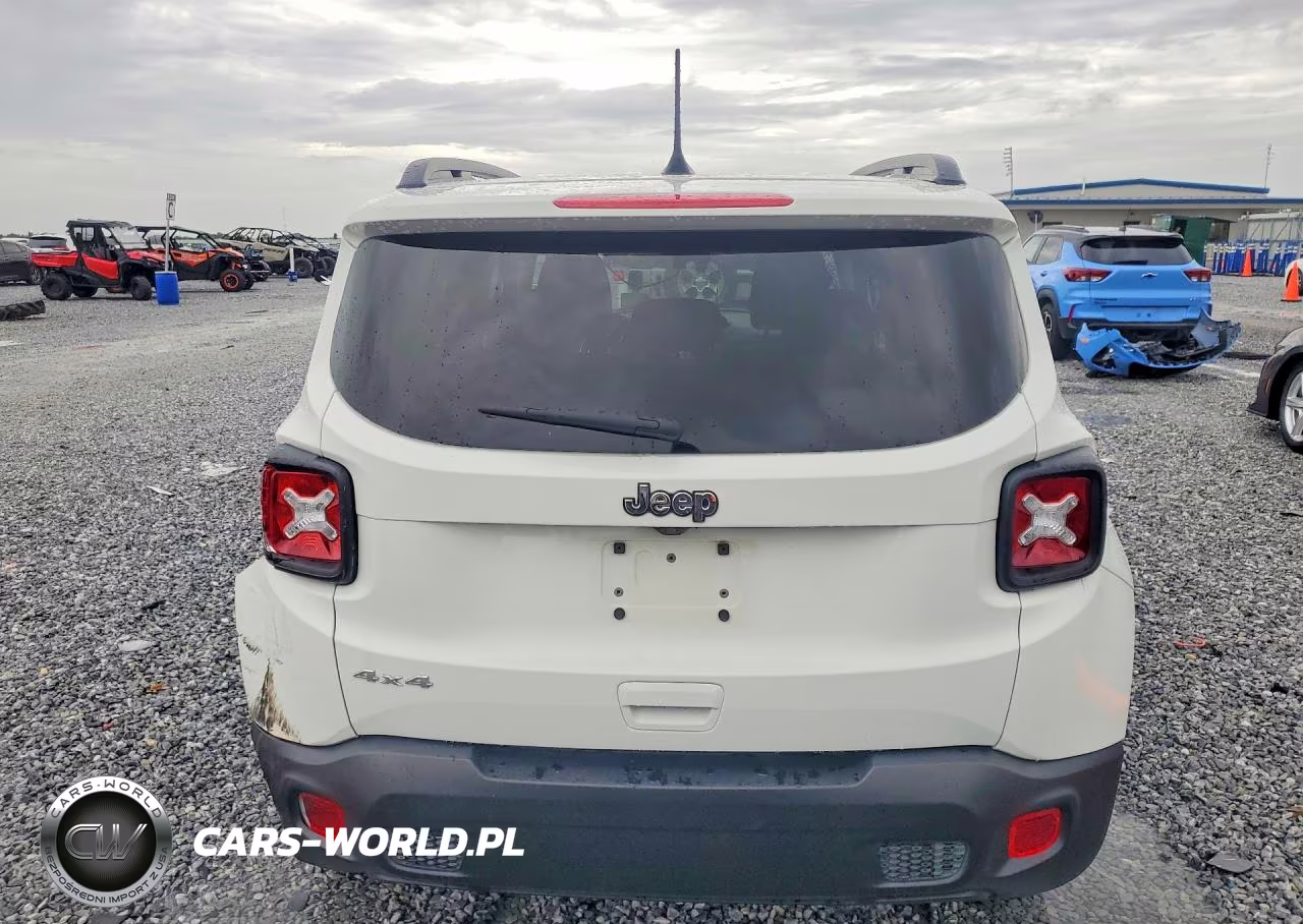 2023 Jeep Renegade Latitude VIN:ZACNJDB14PPP70381 - 6