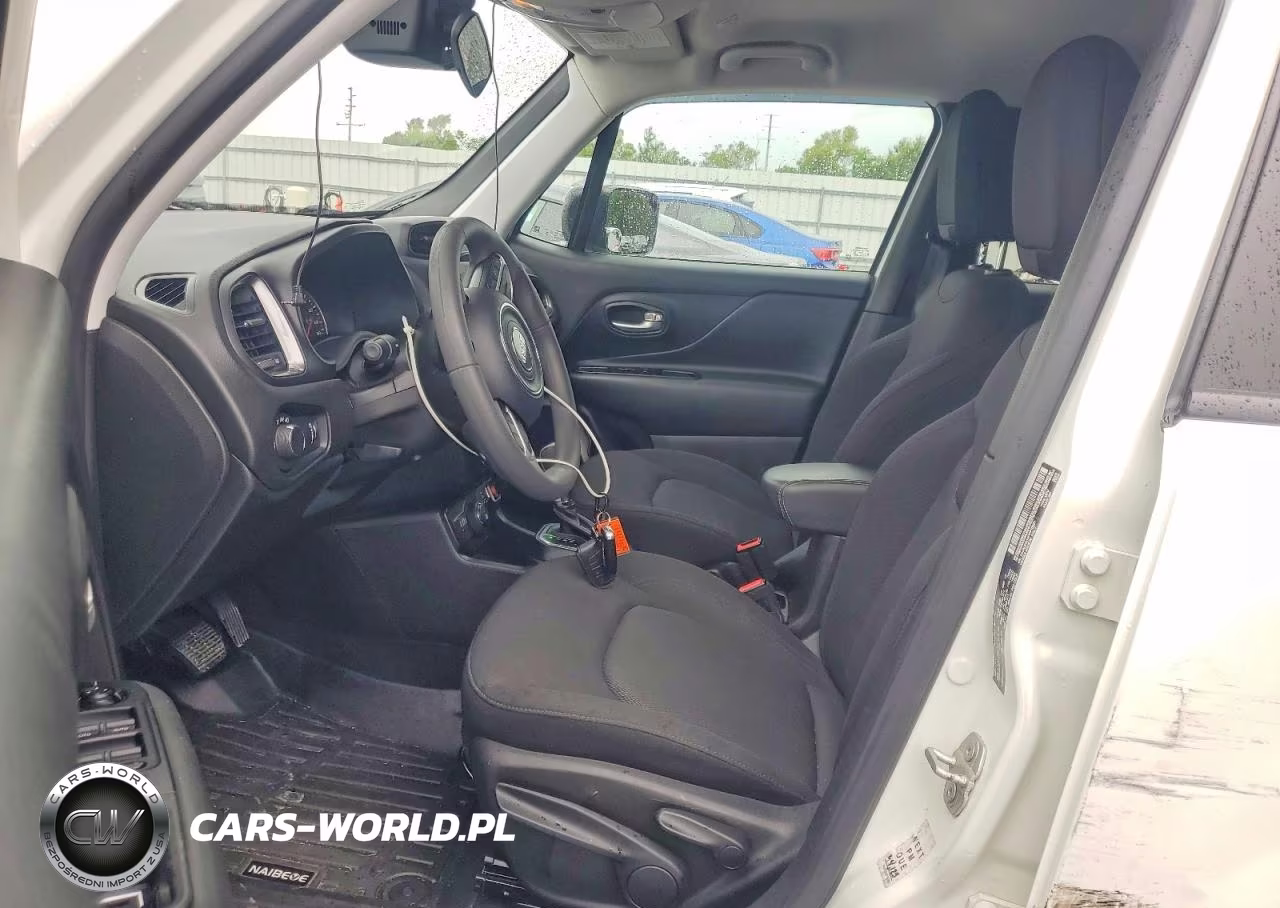 2023 Jeep Renegade Latitude VIN:ZACNJDB14PPP70381 - 7