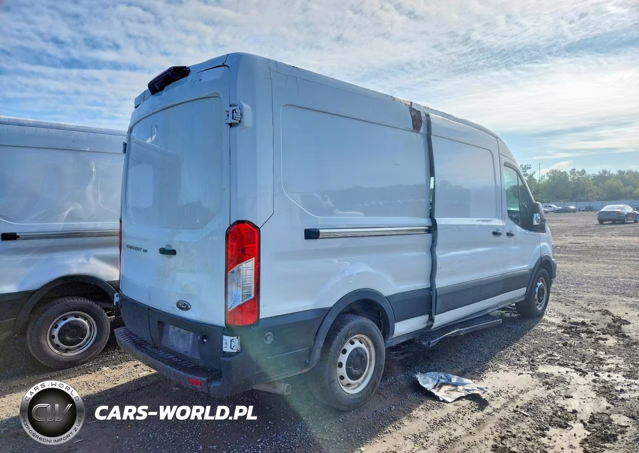 2020 Ford Transit 150 Delivery Van VIN:1FTYE1C84LKB32960 - 3