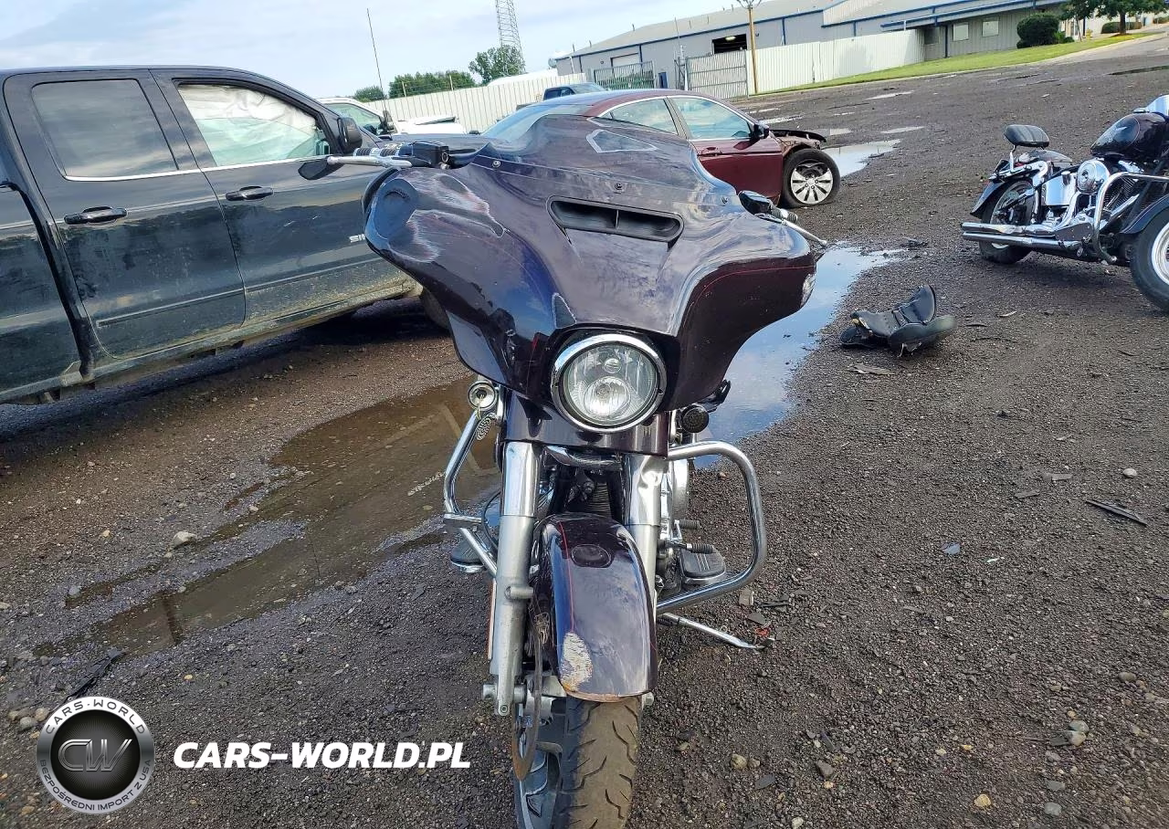 2014 Harley-Davidson Flhxs Street Glide Special VIN:1HD1KRM18EB692976 - 2