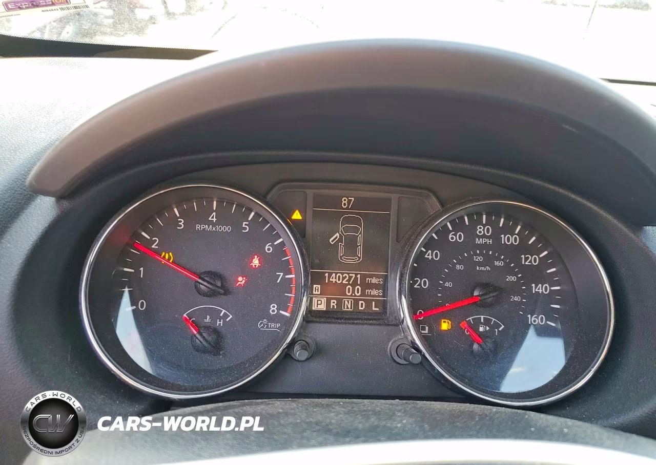2011 Nissan Rogue S VIN:JN8AS5MVXBW273470 - 9