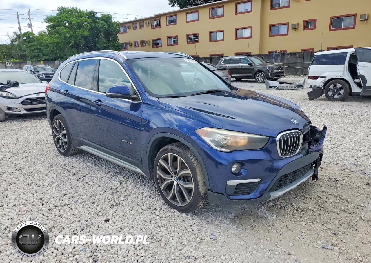 2017 BMW X1 Sdrive28I VIN:WBXHU7C3XH5H38124 - 4