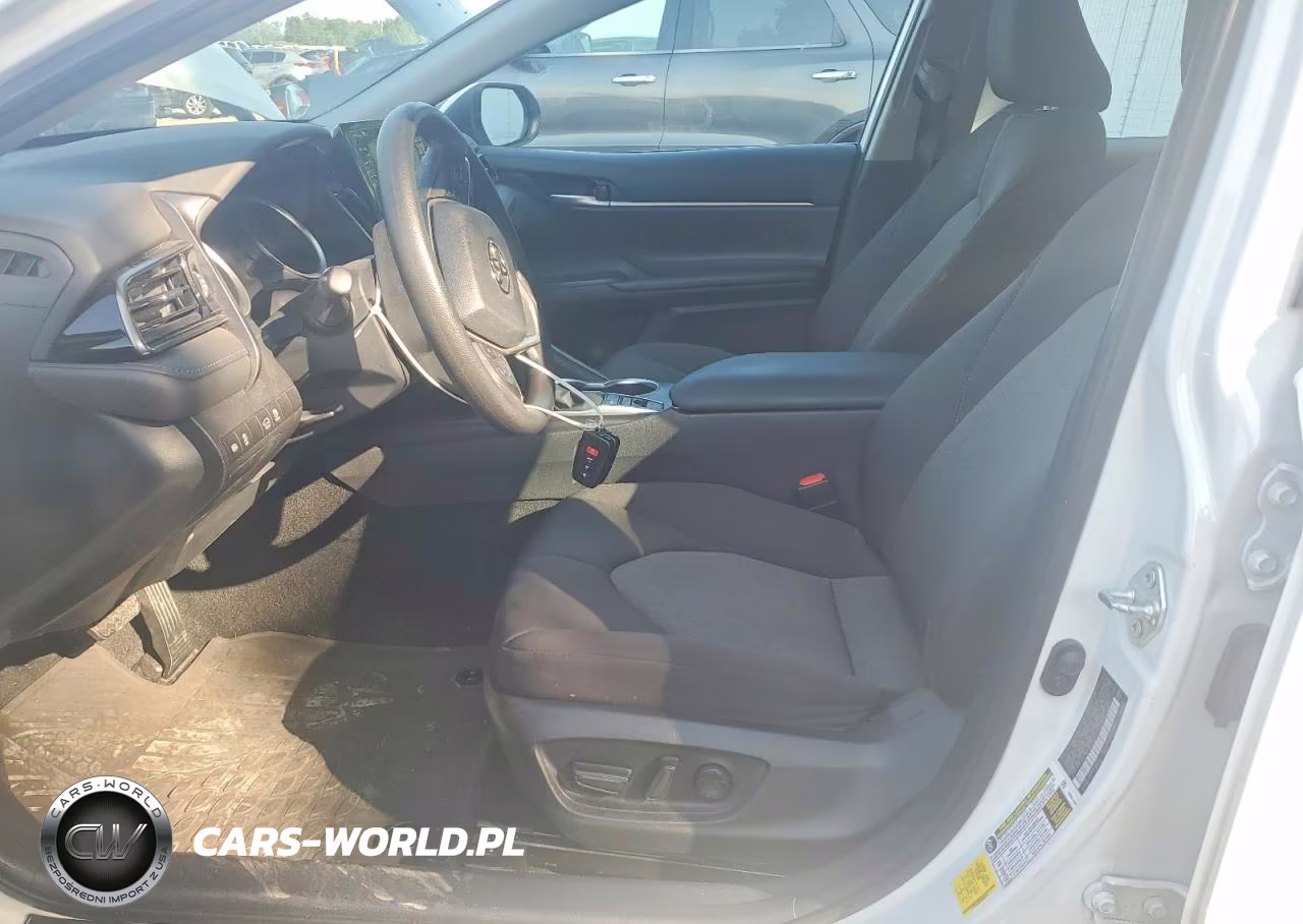 2023 Toyota Camry Le VIN:4T1C31AK5PU057898 - 7