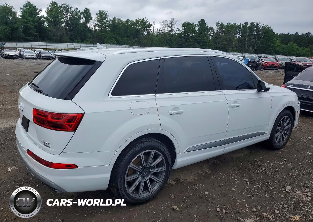 2017 Audi Q7 Premium Plus VIN:WA1LAAF78HD029748 - 3