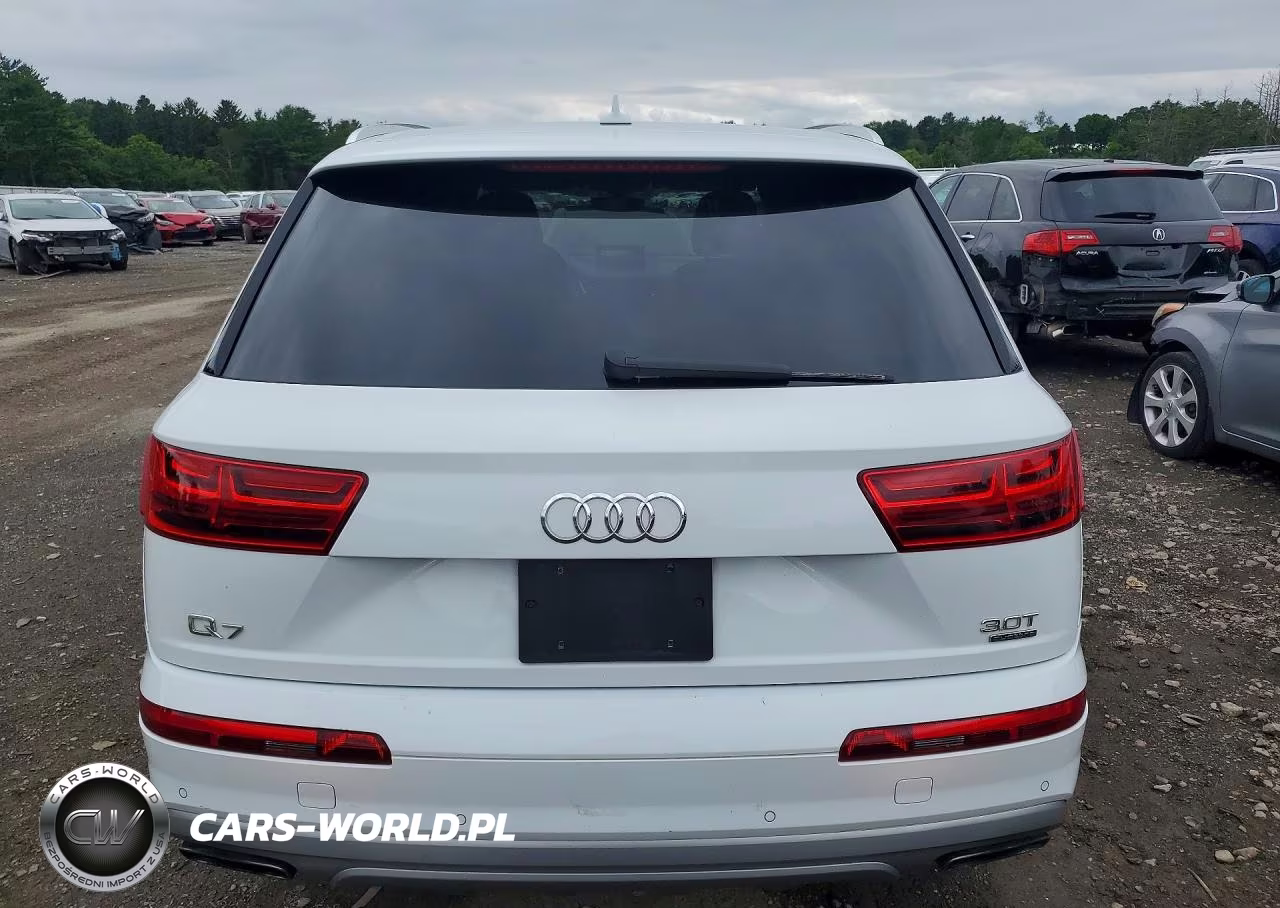 2017 Audi Q7 Premium Plus VIN:WA1LAAF78HD029748 - 6