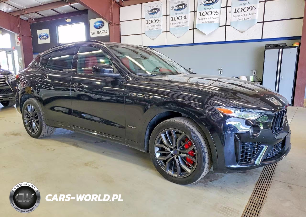 2019 Maserati Levante S Sport VIN:ZN661YUS2KX314937 - 4