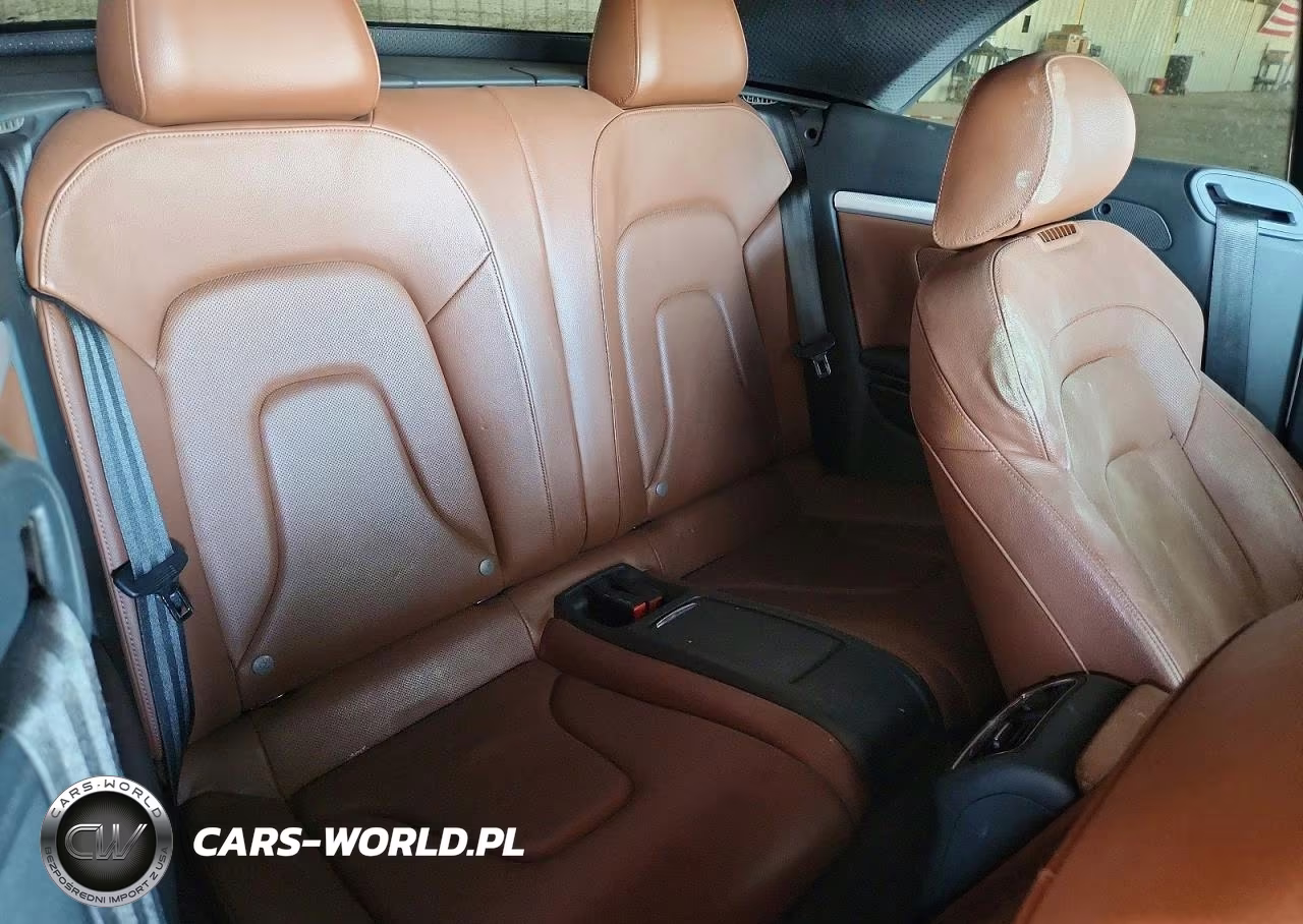 2010 Audi A5 Premium Plus VIN:WAUJFAFH5AN013091 - 10