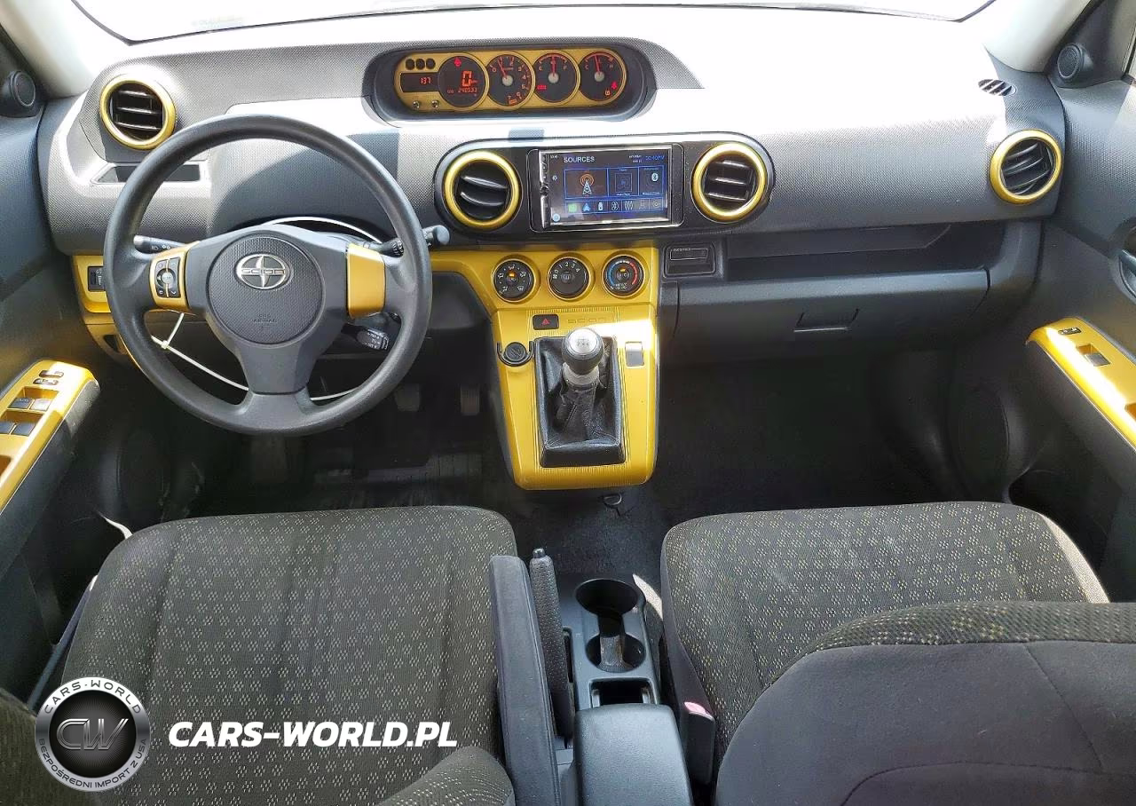 2008 Toyota Scion Xb VIN:JTLKE50E081055562 - 8
