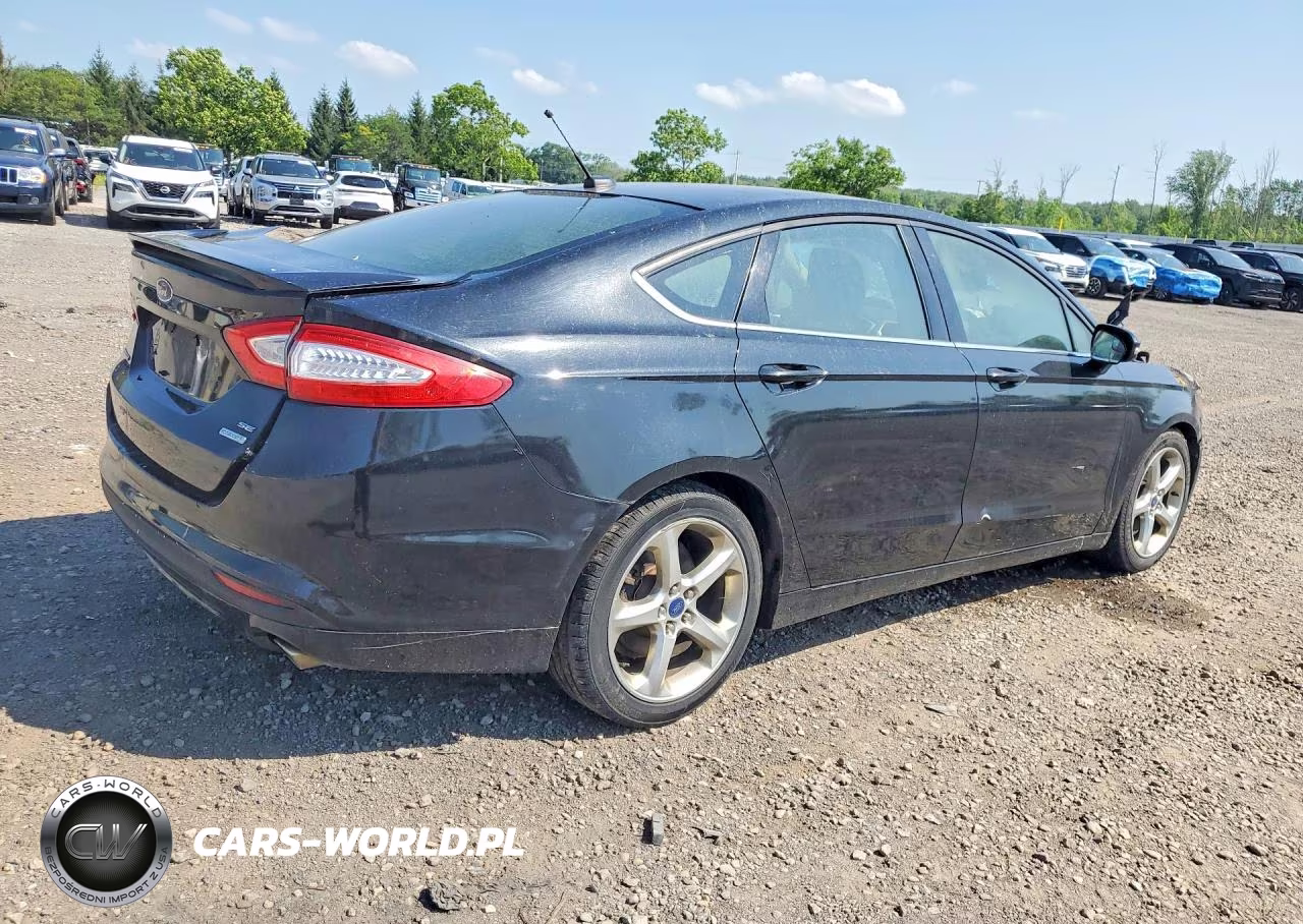 2014 Ford Fusion Se VIN:1FA6P0HD4E5363107 - 3