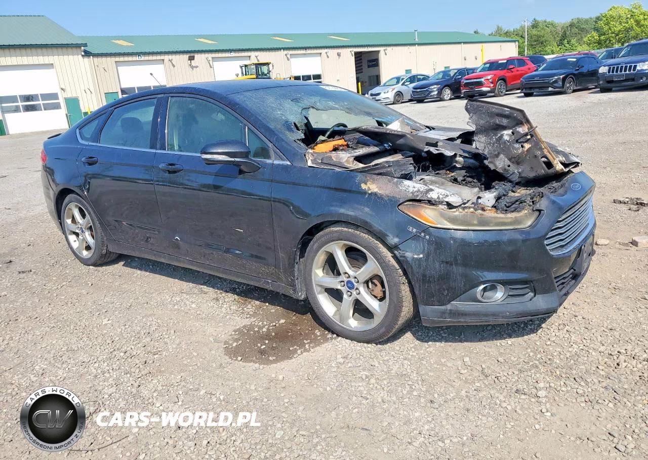 2014 Ford Fusion Se VIN:1FA6P0HD4E5363107 - 4