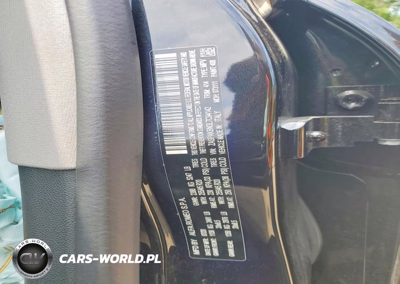 2020 Alfa Romeo Stelvio Ti VIN:ZASPAKBN3L7C94142 - 14