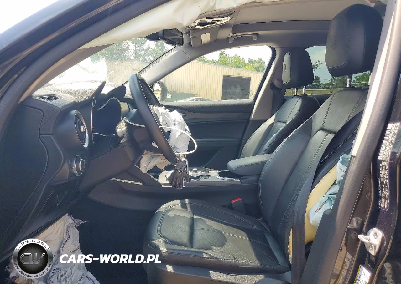 2020 Alfa Romeo Stelvio Ti VIN:ZASPAKBN3L7C94142 - 7