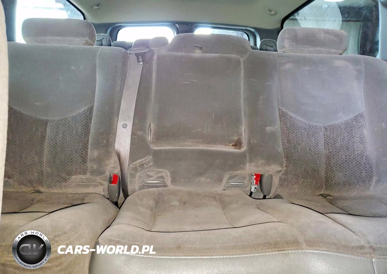 2003 Chevrolet Suburban K1500 VIN:3GNFK16Z43G179229 - 10