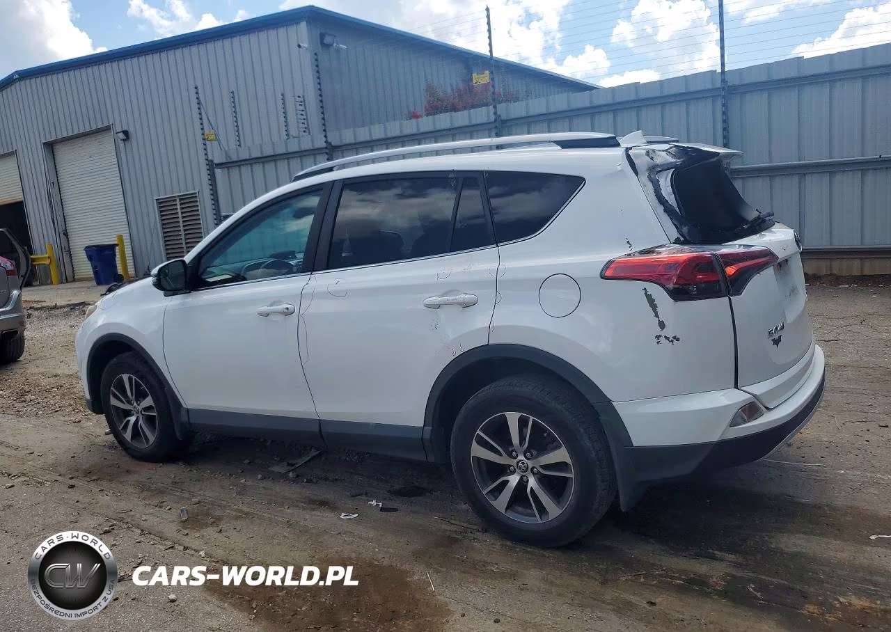 2017 Toyota Rav4 Xle VIN:2T3RFREV7HW554688 - 2