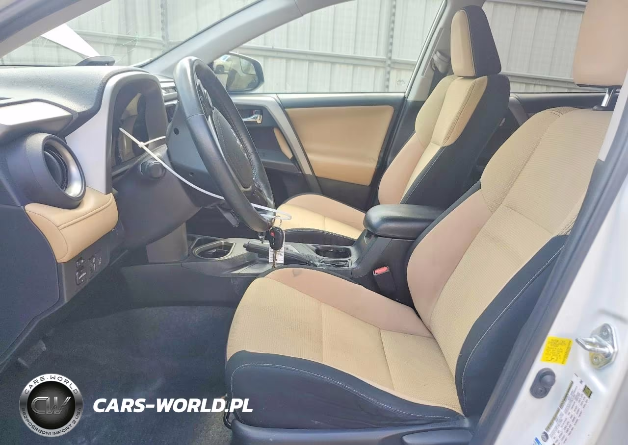 2017 Toyota Rav4 Xle VIN:2T3RFREV7HW554688 - 7