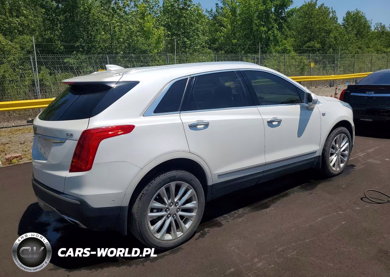 2017 Cadillac Xt5 Platinum VIN:1GYKNFRS5HZ123473 - 3