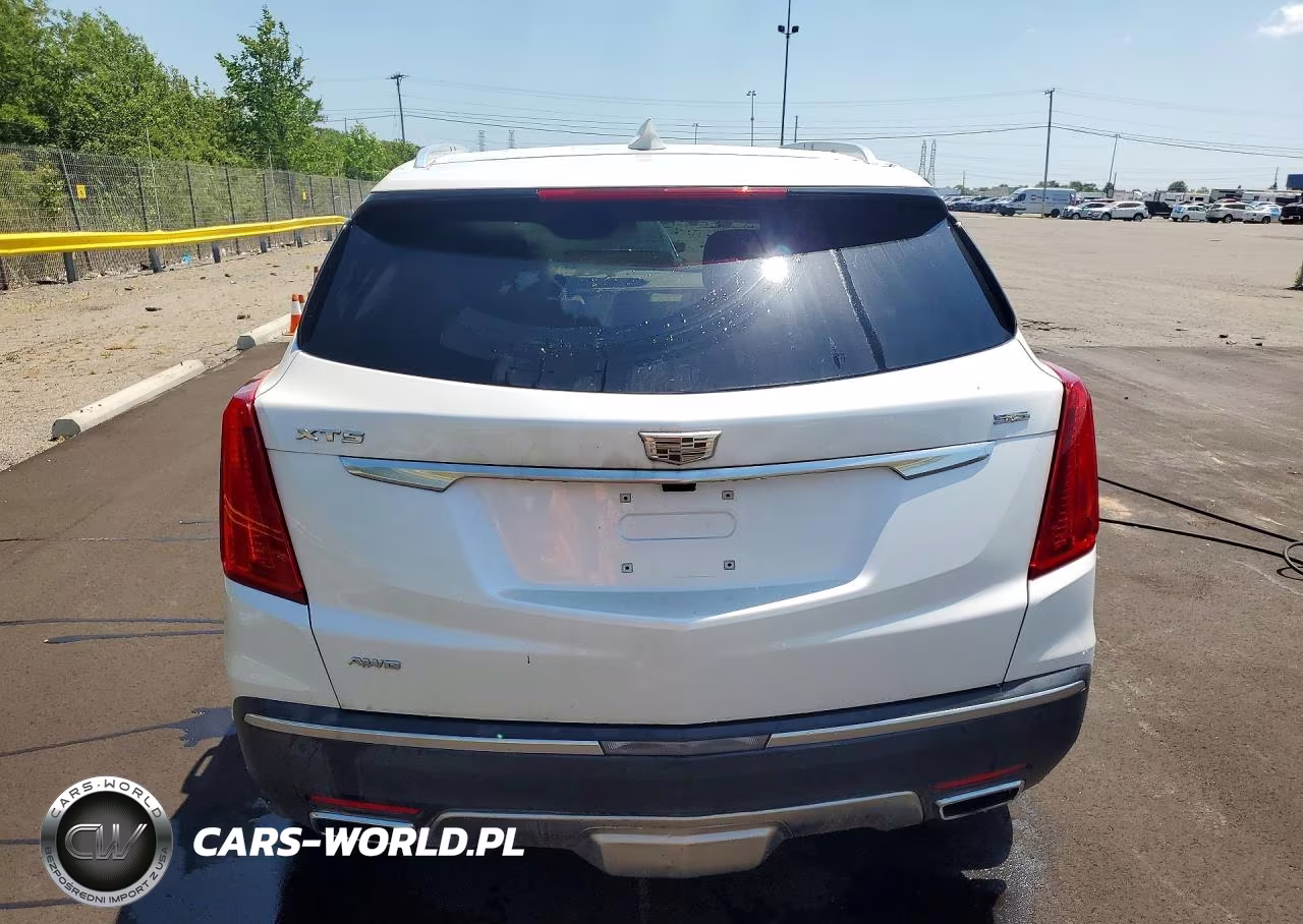 2017 Cadillac Xt5 Platinum VIN:1GYKNFRS5HZ123473 - 6