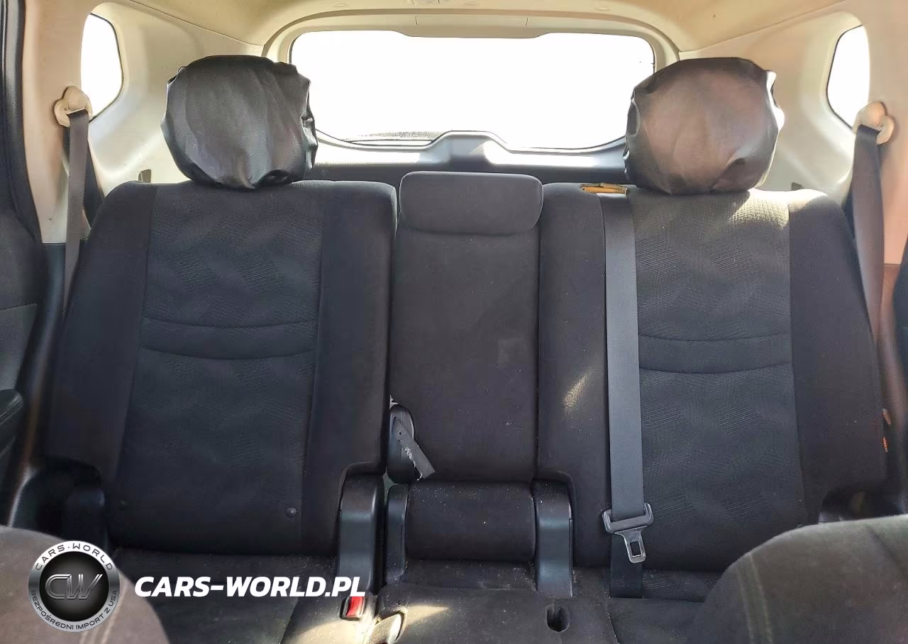 2014 Nissan Rogue S VIN:5N1AT2MV9EC813710 - 10