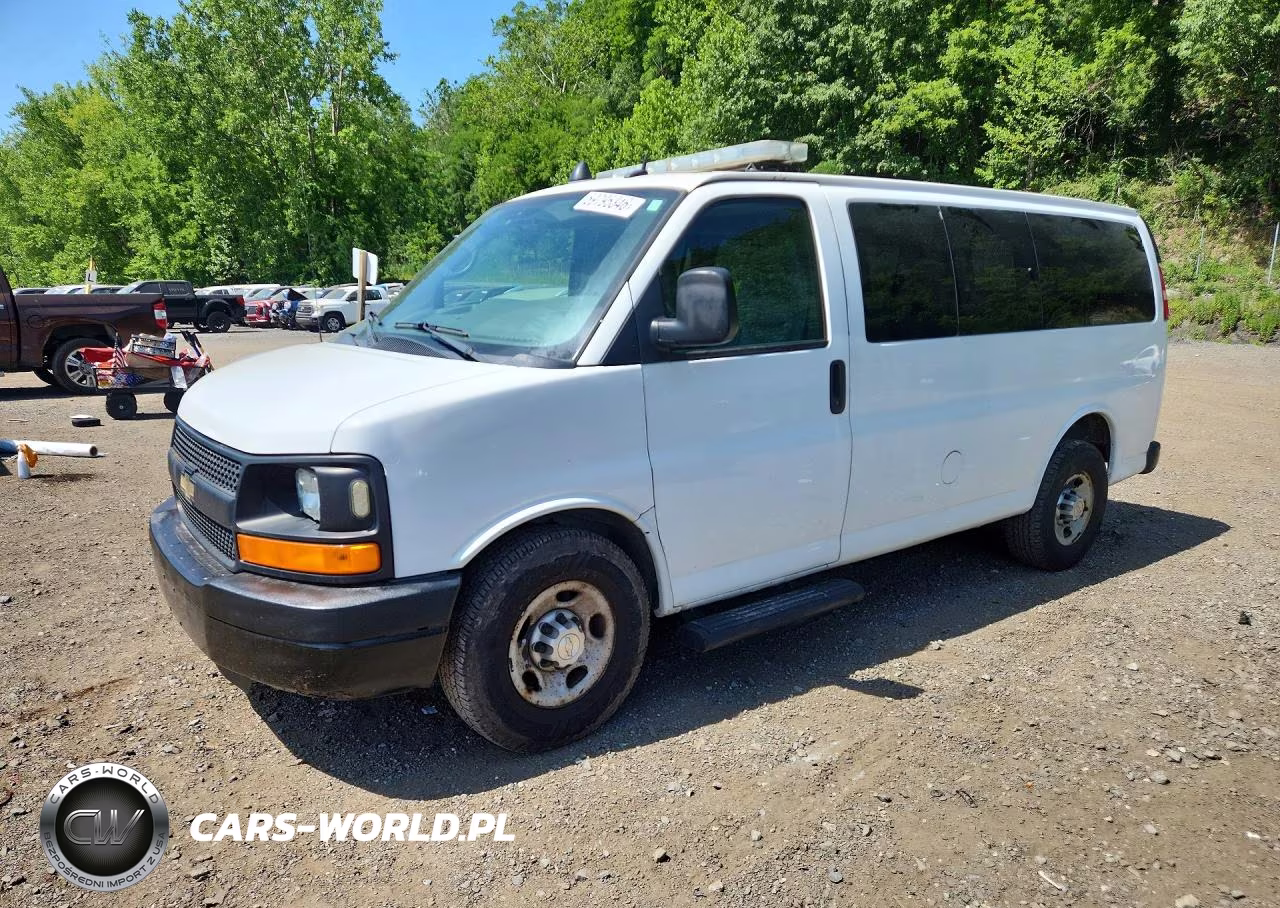 2011 Chevrolet Express G2500 Ls