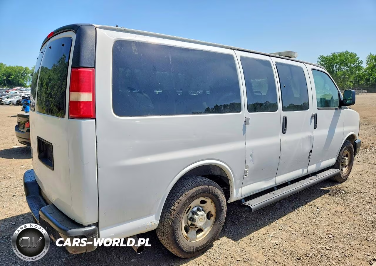 2011 Chevrolet Express G2500 Ls VIN:1GAWGPFG5B1159458 - 3