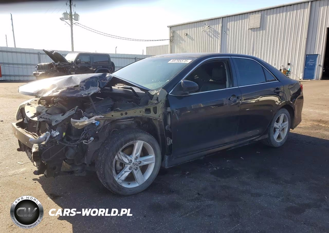 2012 Toyota Camry Se – zdjęcie 1 z 13