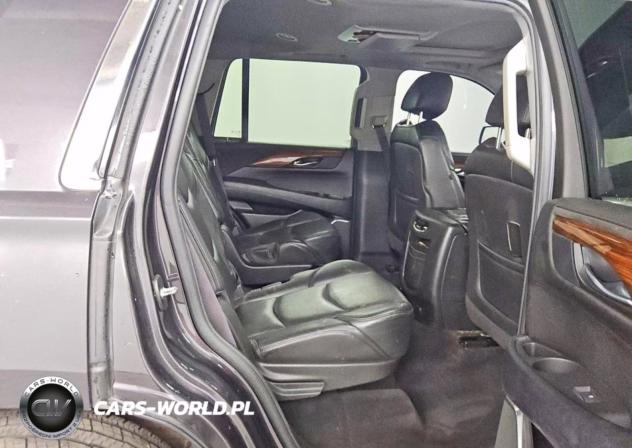 2015 Cadillac Escalade Luxury VIN:1GYS4BKJ5FR231201 - 11