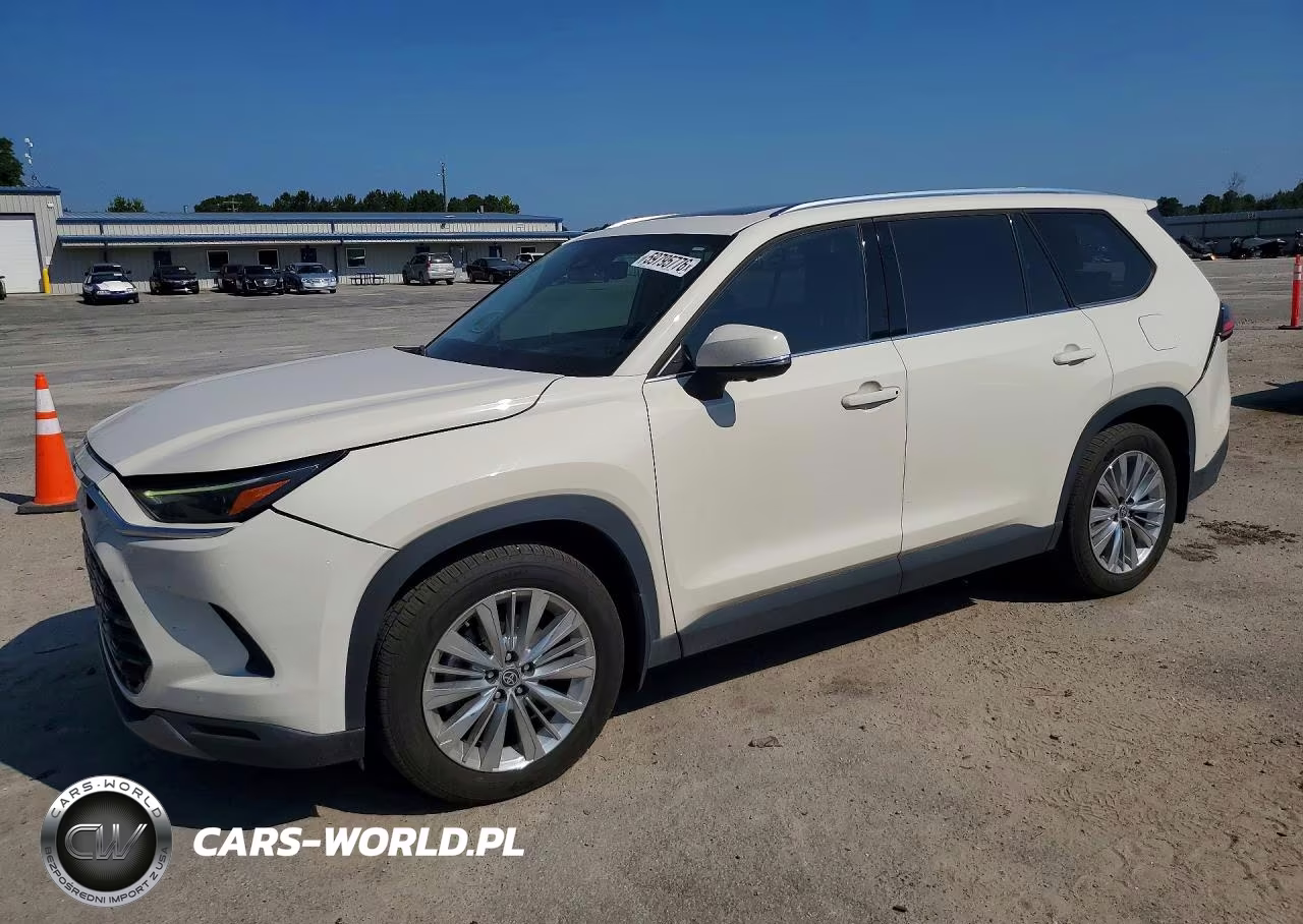 2024 Toyota Grand Highlander Platinum – zdjęcie 1 z 13