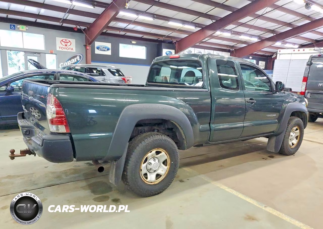 2010 Toyota Tacoma Access Cab VIN:5TEUX4EN5AZ685705 - 3