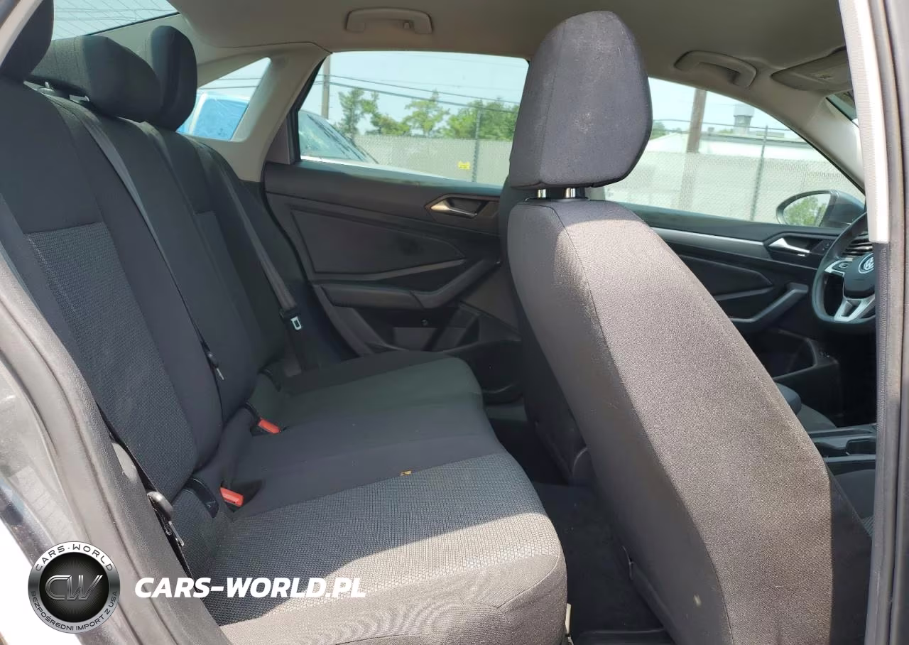 2019 Volkswagen Jetta S VIN:3VWC57BU8KM106961 - 10