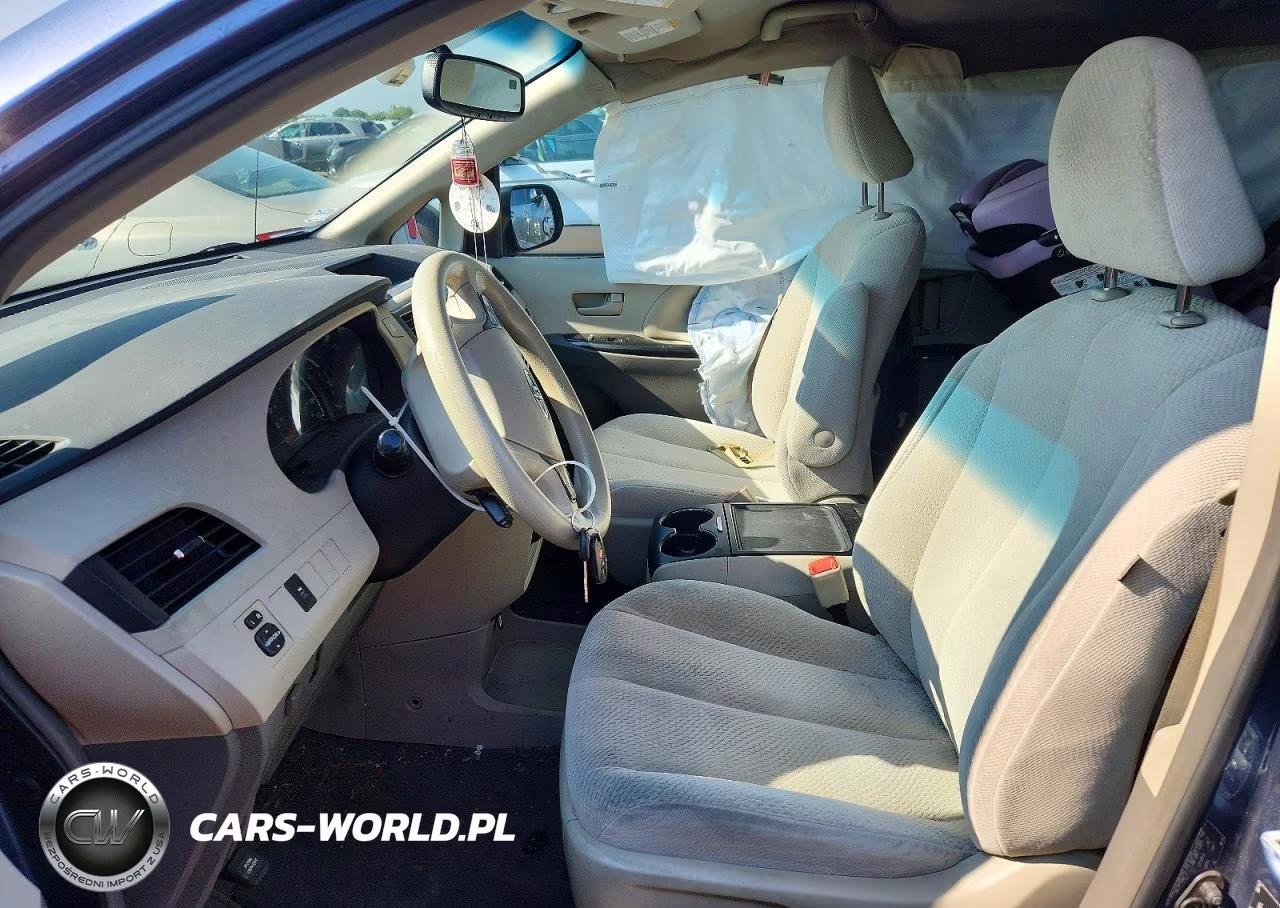 2014 Toyota Sienna Le VIN:5TDKK3DC3ES526815 - 7