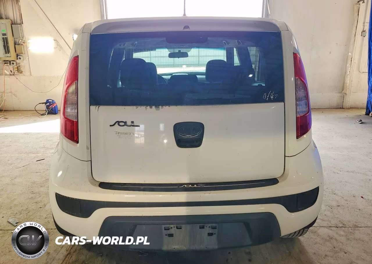 2012 Kia Soul + VIN:KNDJT2A61C7479194 - 6