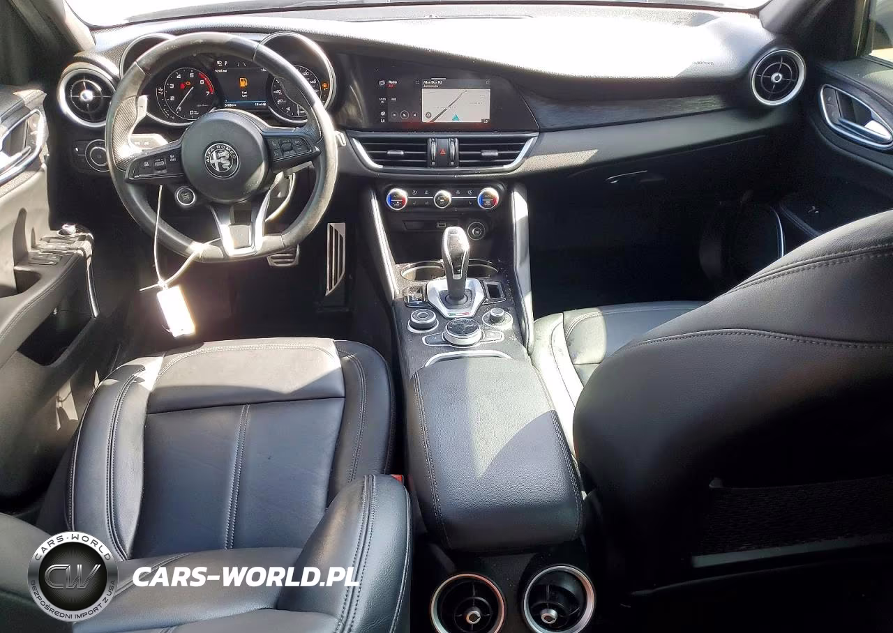 2023 Alfa Romeo Giulia Sprint VIN:ZARFAMAN8P7666572 - 8