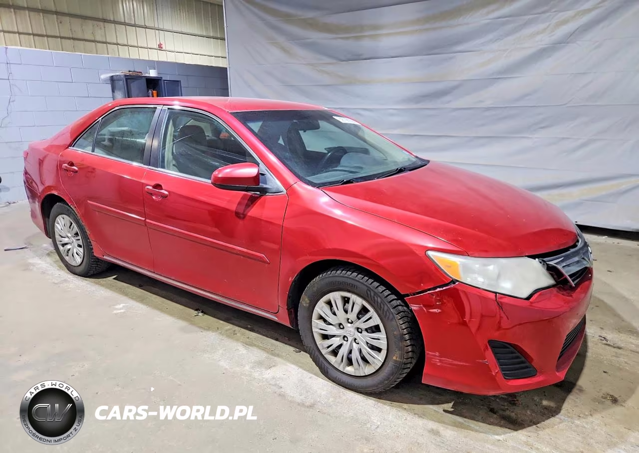 2014 Toyota Camry Le VIN:4T1BF1FK7EU758998 - 4