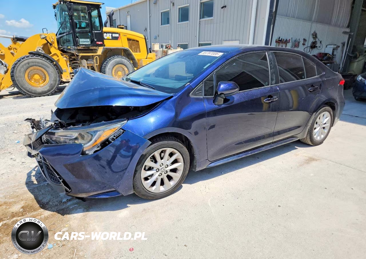 2021 Toyota Corolla Le – zdjęcie 1 z 12