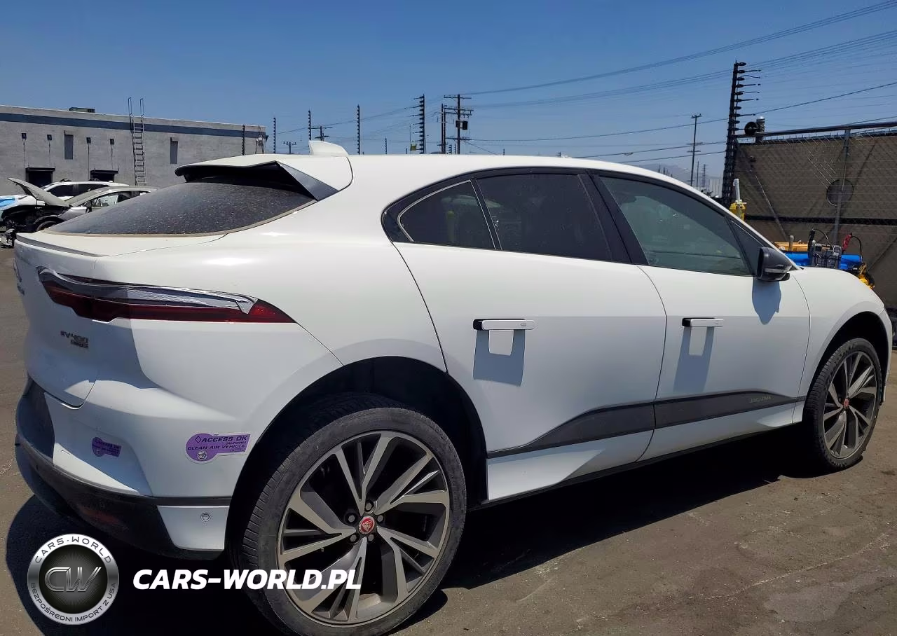 2019 Jaguar I-Pace First Edition VIN:SADHD2S18K1F63715 - 3