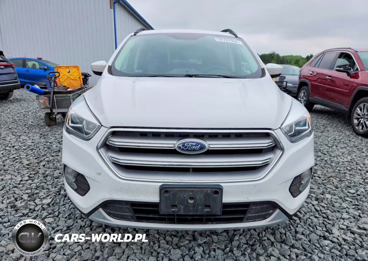 2017 Ford Escape VIN:1FMCU0GD8HUB76188 - 5
