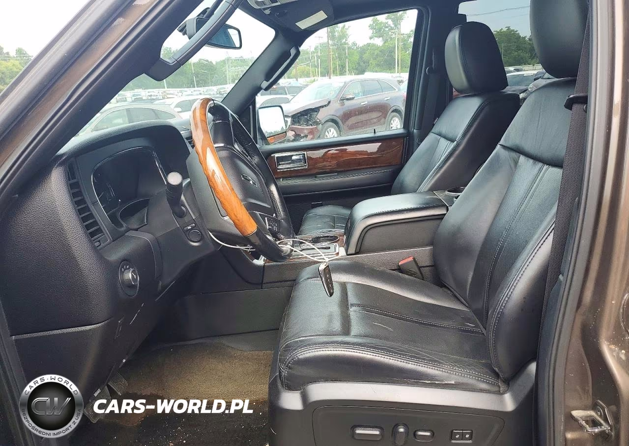 2015 Lincoln Navigator VIN:5LMJJ2JT1FEJ03194 - 7