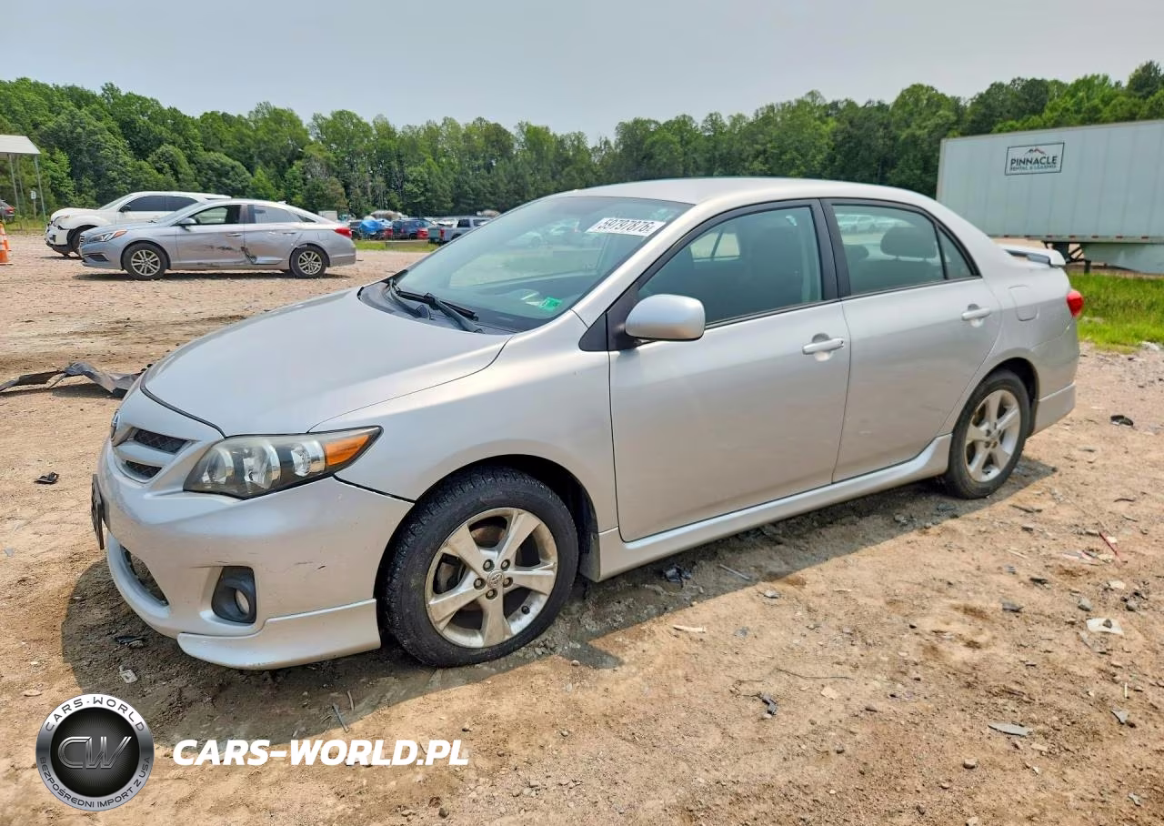 2013 Toyota Corolla S – zdjęcie 1 z 12