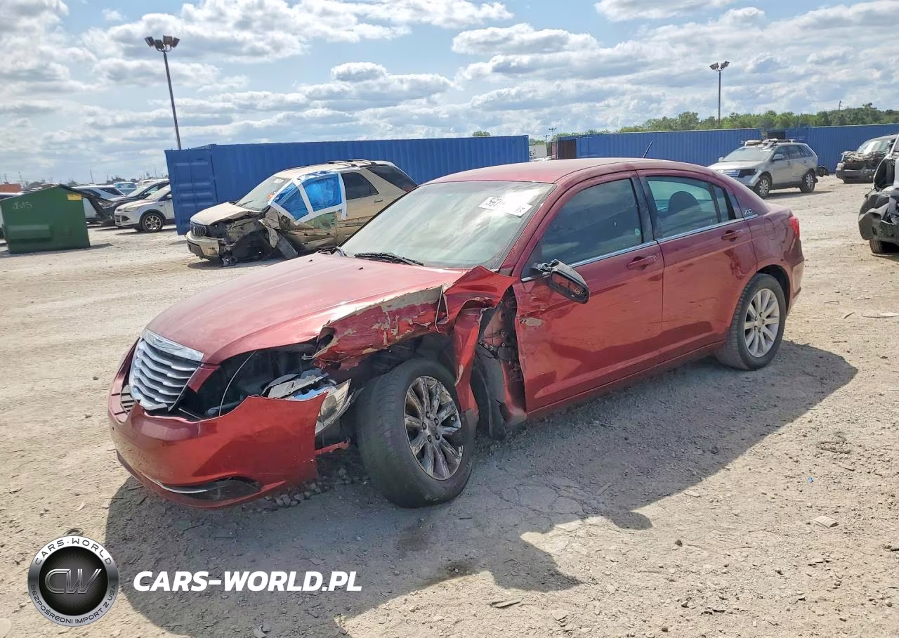 2013 Chrysler 200 Touring – zdjęcie 1 z 13