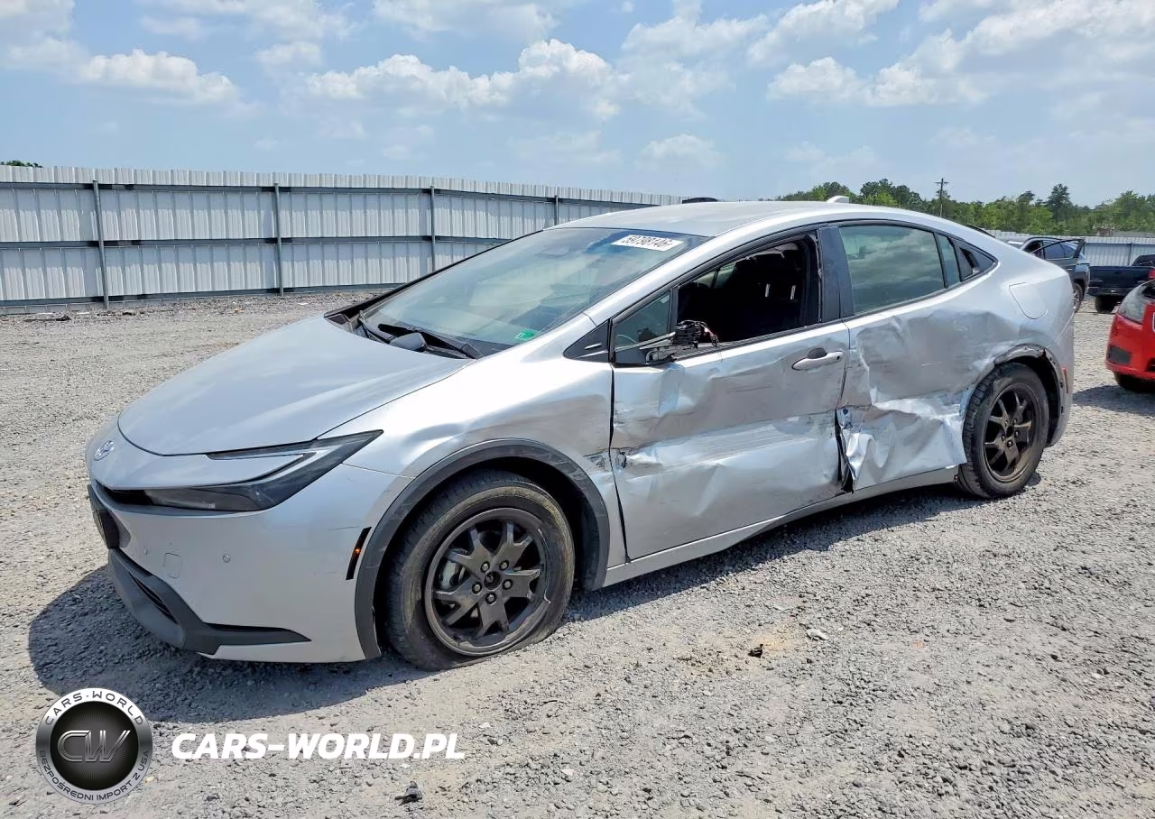 2024 Toyota Prius Le – zdjęcie 1 z 12