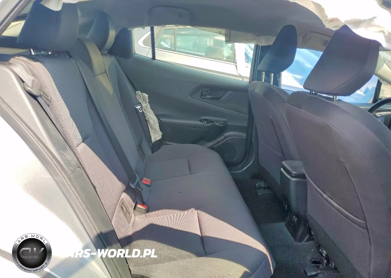 2024 Toyota Prius Le VIN:JTDACAAU6R3029081 - 10