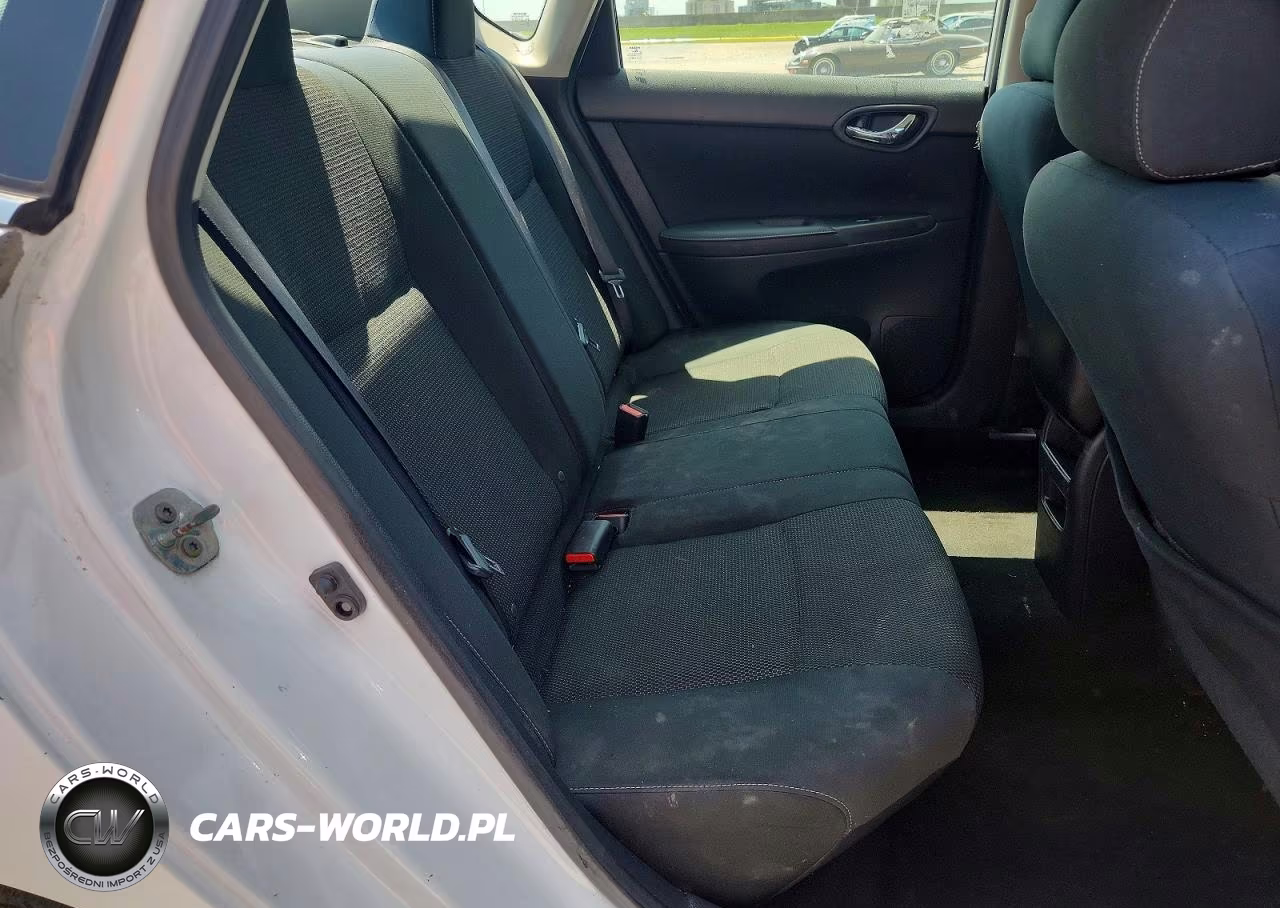 2019 Nissan Sentra S VIN:3N1AB7AP1KY228295 - 10