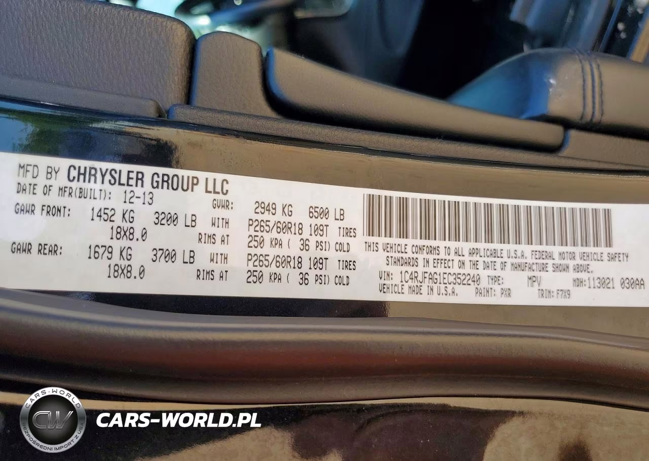 2014 Jeep Grand Cherokee Laredo VIN:1C4RJFAG1EC352240 - 13