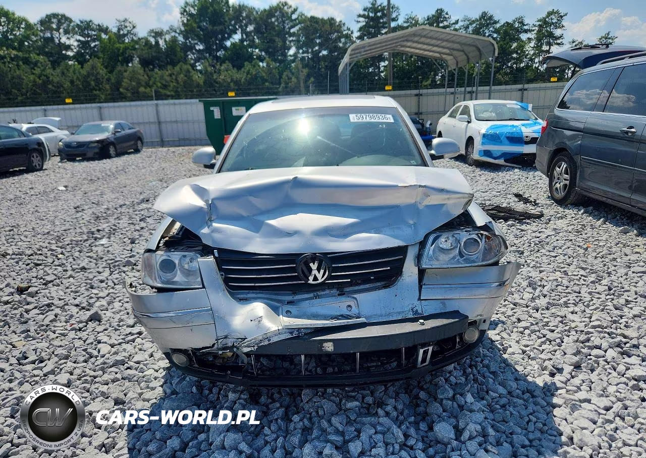 2004 Volkswagen Passat Glx VIN:WVWRH63B14P323275 - 5