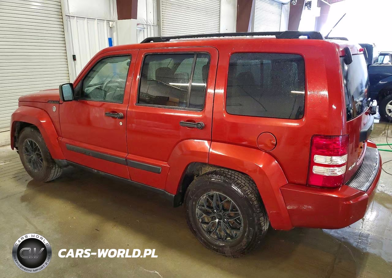 2008 Jeep Liberty Sport VIN:1J8GN28K78W195808 - 2