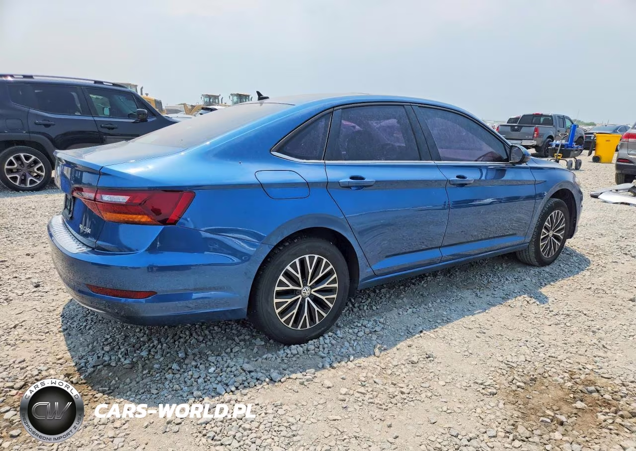 2019 Volkswagen Jetta S VIN:3VWCB7BU0KM210210 - 3