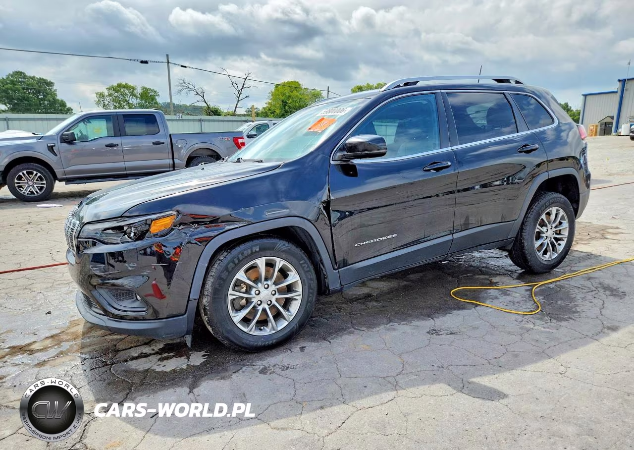 2020 Jeep Cherokee Latitude Plus – zdjęcie 1 z 13