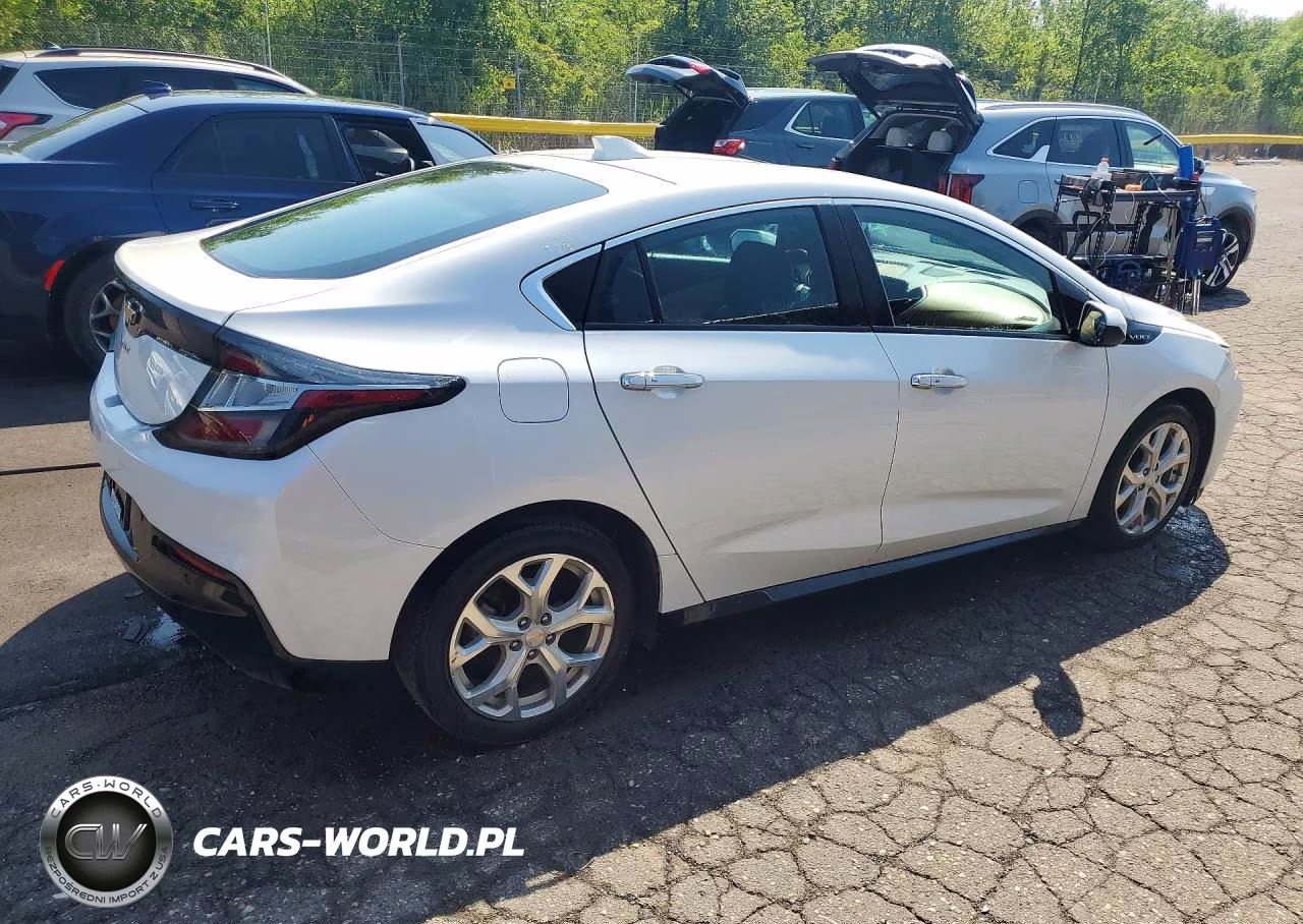 2017 Chevrolet Volt Premier VIN:1G1RB6S51HU176694 - 3